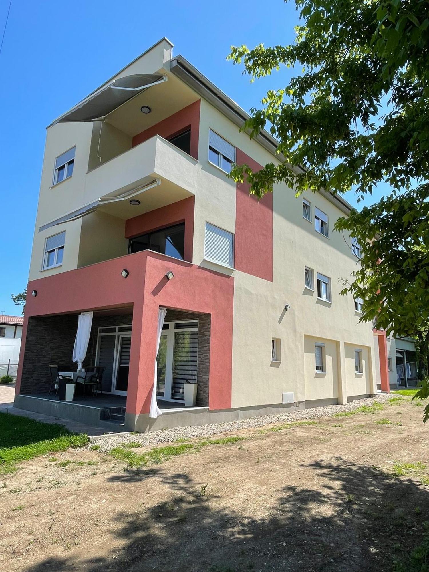 Apartment Vila Tara Bihać Exterior foto