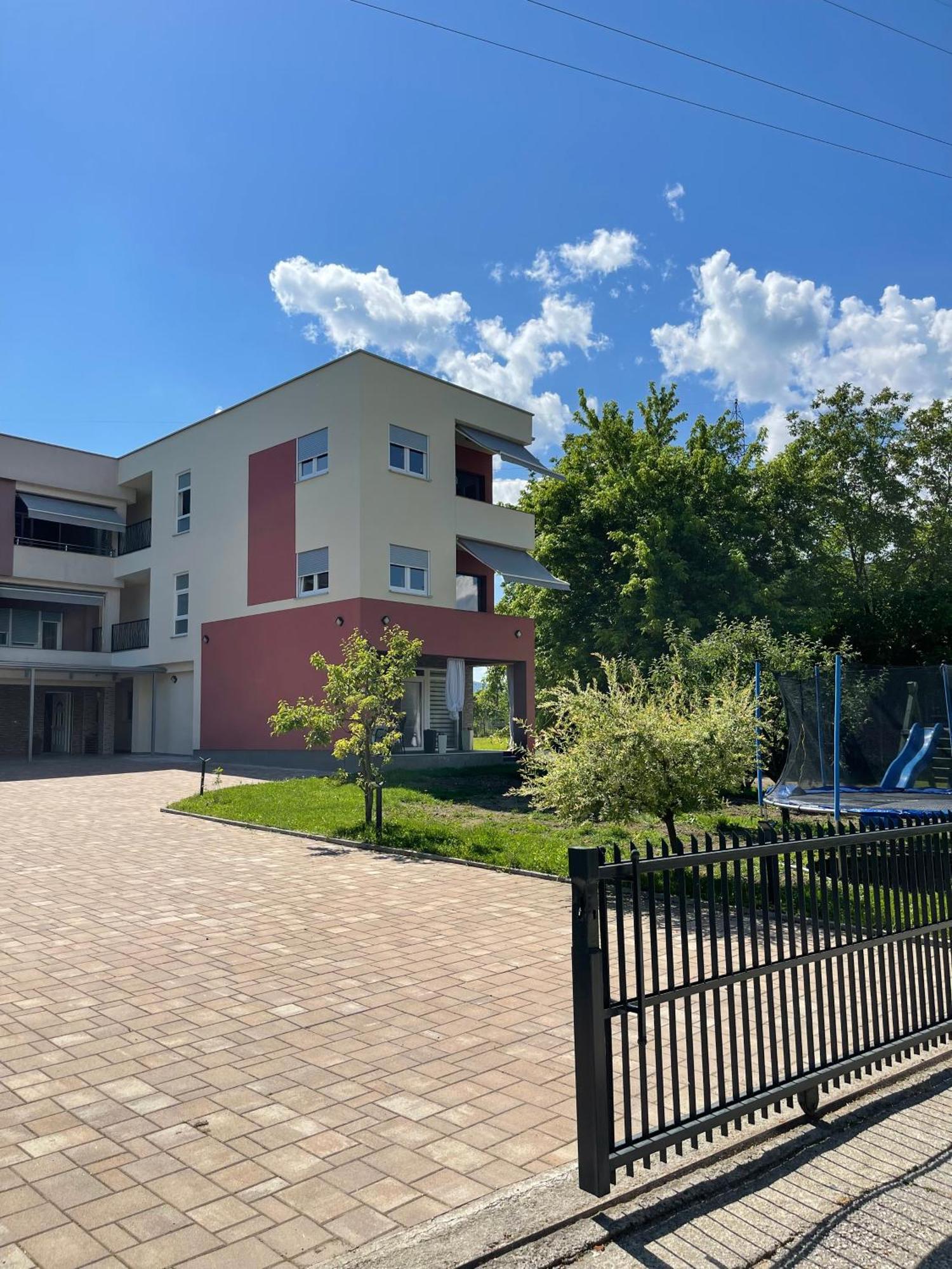 Apartment Vila Tara Bihać Exterior foto